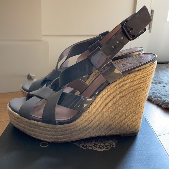 Vince Camuto sandals size 7 gray - Picture 3 of 12